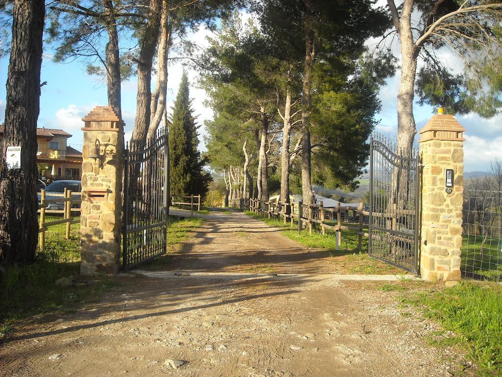 蒙蒂亚诺Agriturismo Fontelisa别墅 外观 照片